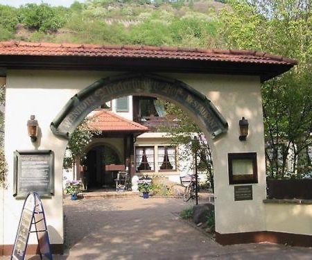 Landhotel Niederthaler Hof Schloßböckelheim Exterior foto